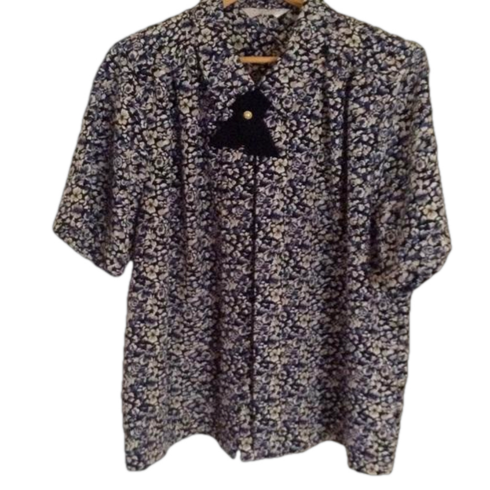 Print Ladies Blouse Size XL